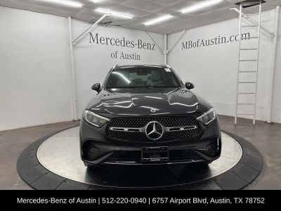 2025 Mercedes-Benz GLC - Photo 2