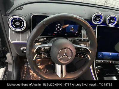 2025 Mercedes-Benz GLC - Photo 11