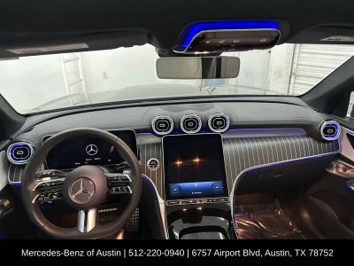 2025 Mercedes-Benz GLC - Photo 22