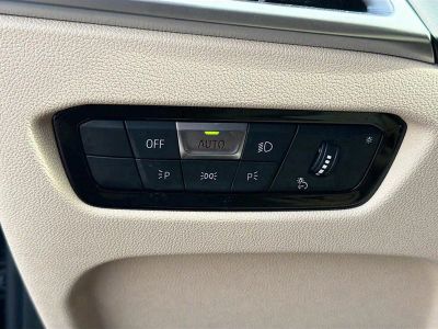 2025 BMW 3 Series — photo 36 view