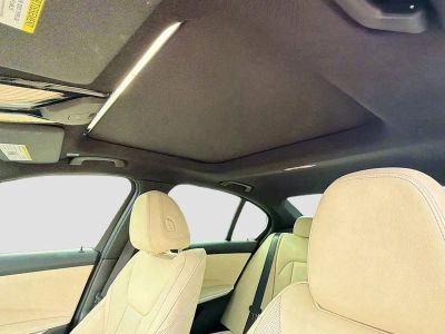 2025 BMW 3 Series — photo 27 view