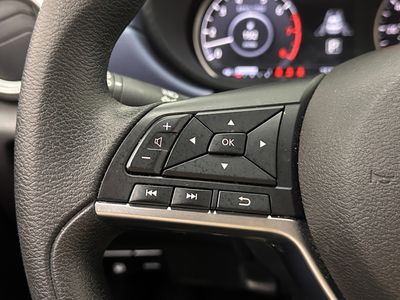 2025 Nissan Versa - Photo 19