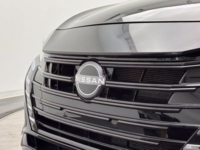 2025 Nissan Versa - Photo 8