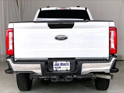 2024 Ford F-350SD - Photo 3