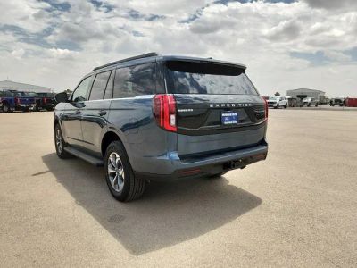 2027 Ford Expedition — detail view
