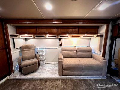 2017 Winnebago Forza - Photo 8