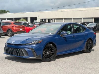 2025 Toyota Camry - Photo 1
