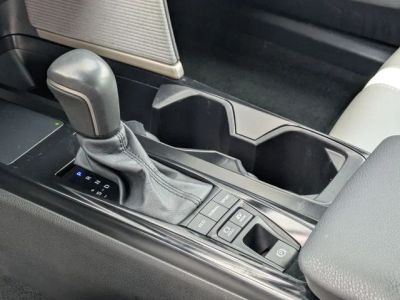 2025 Toyota Camry - Photo 16