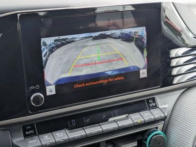 2025 Toyota Camry - Photo 18
