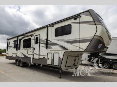 2020 Keystone RV Montana — front three-quarter view