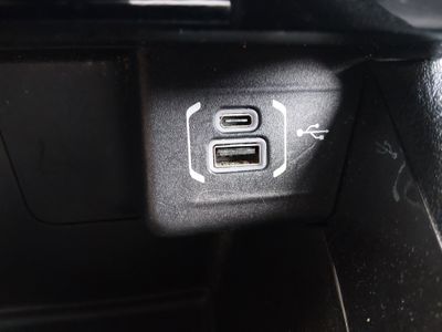 2024 Jeep Compass — photo 19 view