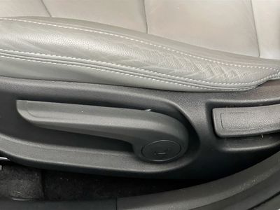 2019 Hyundai Elantra - Photo 13