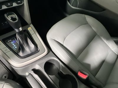2019 Hyundai Elantra - Photo 22
