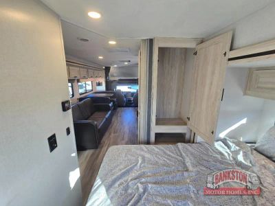 2024 Sunseeker LE 2550DSLE Ford — photo 28 view