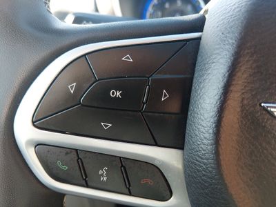 2023 Chrysler Voyager - Photo 13