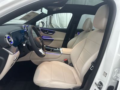 2026 Mercedes-Benz GLC — photo 19 view