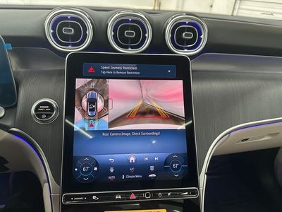 2026 Mercedes-Benz GLC — photo 17 view