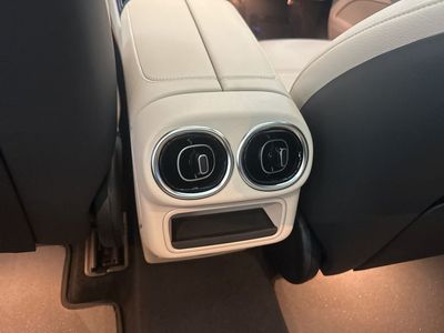 2026 Mercedes-Benz GLC — photo 22 view