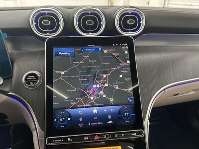 2026 Mercedes-Benz GLC — photo 15 view