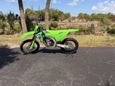 2026 Kawasaki KX™450 — front three-quarter view