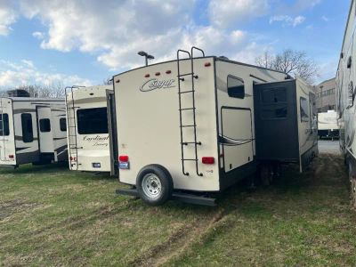 2016 Keystone RV Cougar - Photo 5