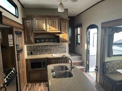 2016 Keystone RV Cougar - Photo 12
