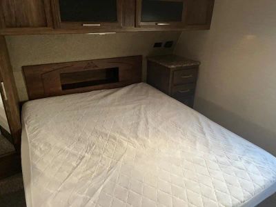2016 Keystone RV Cougar - Photo 16