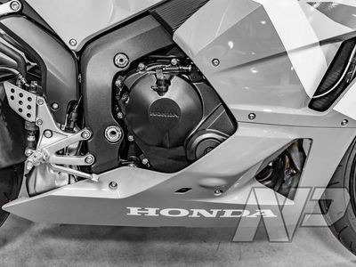 2026 Honda CBR600RR - Photo 10