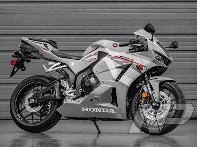 2026 Honda CBR600RR - Photo 1