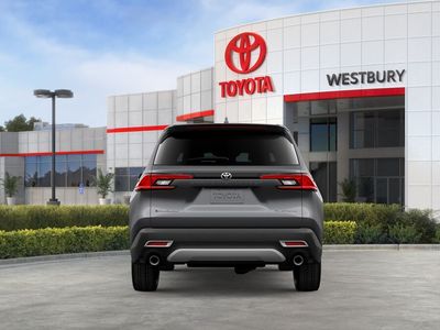 2026 Toyota Grand Highlander Hybrid - Photo 8