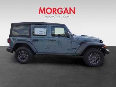 2026 Jeep Wrangler — photo 8 view