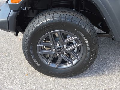 2026 Jeep Wrangler — photo 11 view