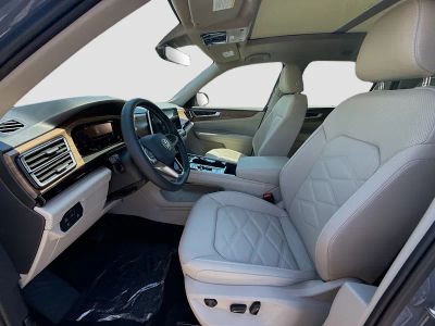 2026 Volkswagen Atlas — photo 16 view