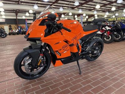 2026 KTM 990 RC R - Photo 5