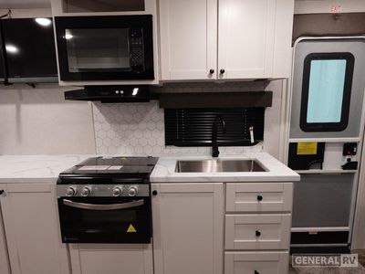 2026 Highland Ridge RV Range Lite - Photo 7