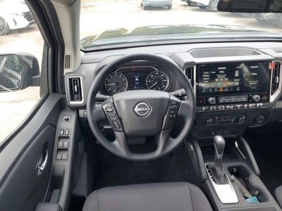 2026 Nissan Frontier — photo 22 view