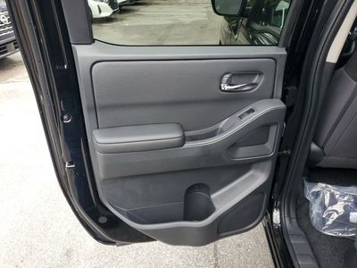 2026 Nissan Frontier — photo 25 view