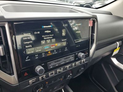 2026 Nissan Frontier — photo 15 view