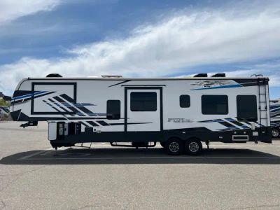 2023 Keystone FUZION - Photo 37