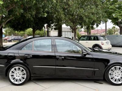 2007 Mercedes-Benz E350 — side profile view