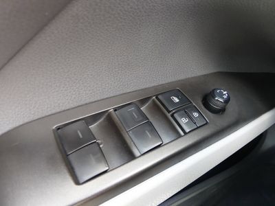 2024 Toyota Camry - Photo 17