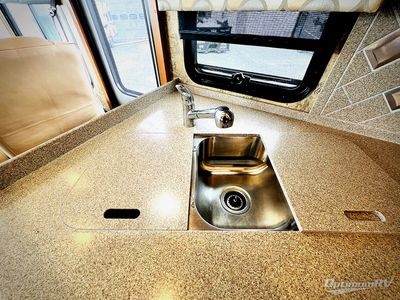 2017 Newmar Bay Star - Photo 6