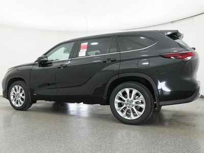 2026 Toyota Highlander Hybrid - Photo 42