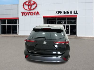 2026 Toyota Highlander Hybrid - Photo 7