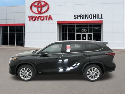 2026 Toyota Highlander Hybrid - Photo 3