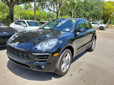 2016 Porsche Macan — rear three-quarter view