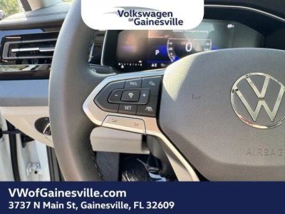 2025 Volkswagen Jetta — photo 18 view