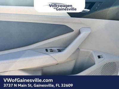 2025 Volkswagen Jetta — photo 11 view