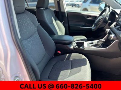2021 Toyota RAV4 — detail view