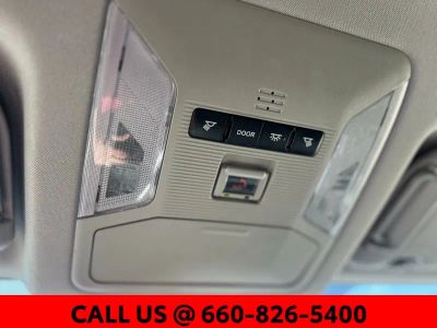 2021 Toyota RAV4 — photo 20 view